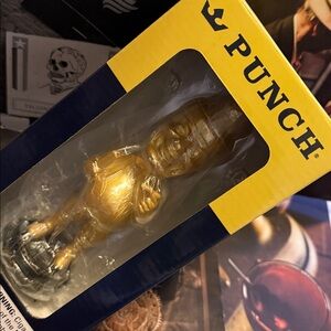 🥃 🚬 🥃 • 🏆 PUNCH x Cigar x Bobblehead x Ltd Edition 🏆